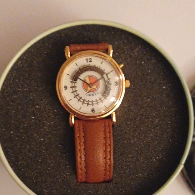 Collectible Lionel Train Watch Animated Sec & Sound Brown Leather Band Gold Case