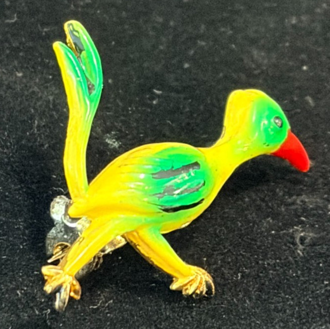 vintage Republic of Korea (ROK) enamel roadrunner bird brooch