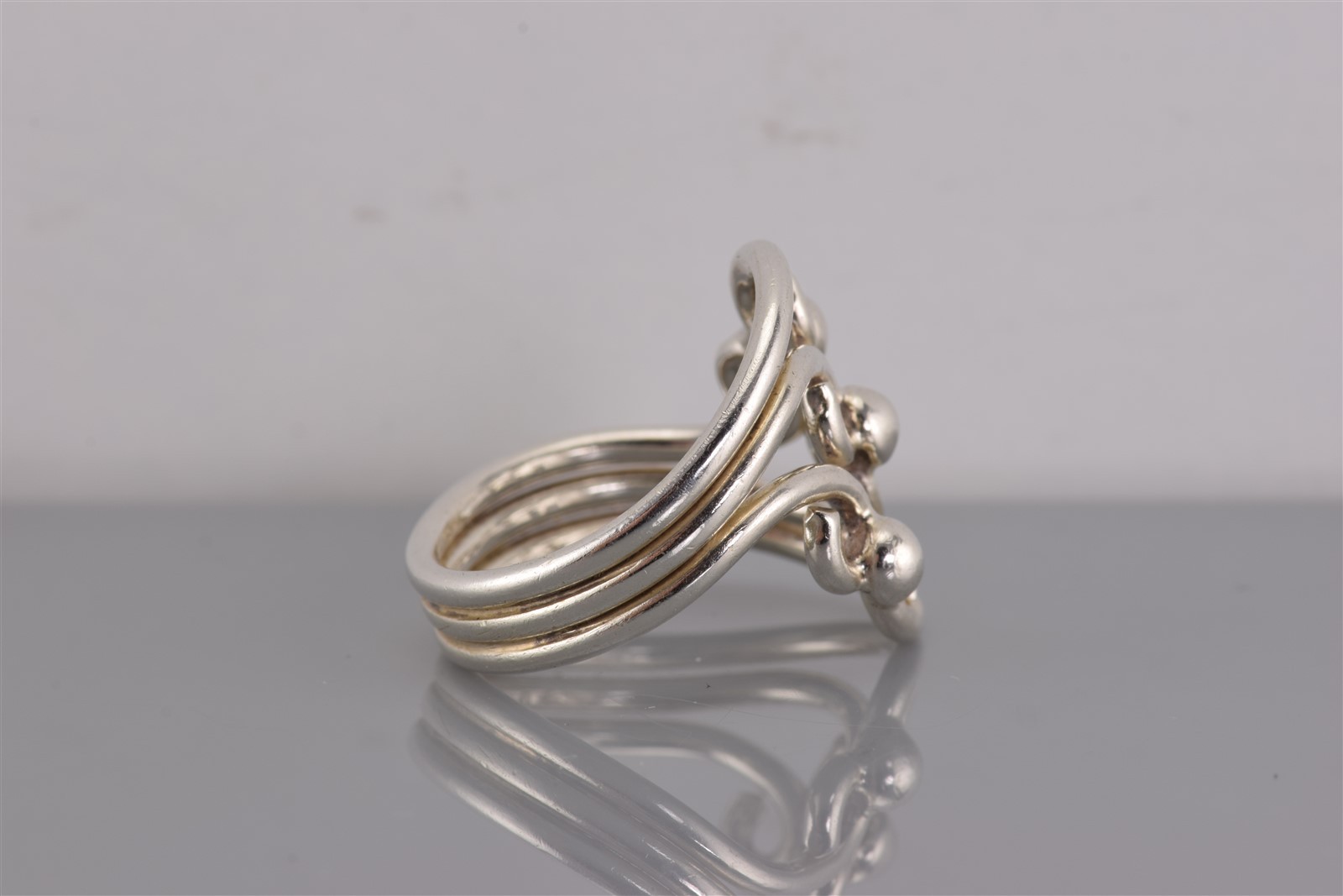 Sterling Silver Offset Beaded Swirled Loop Triple Band Ring 925 Sz: 8