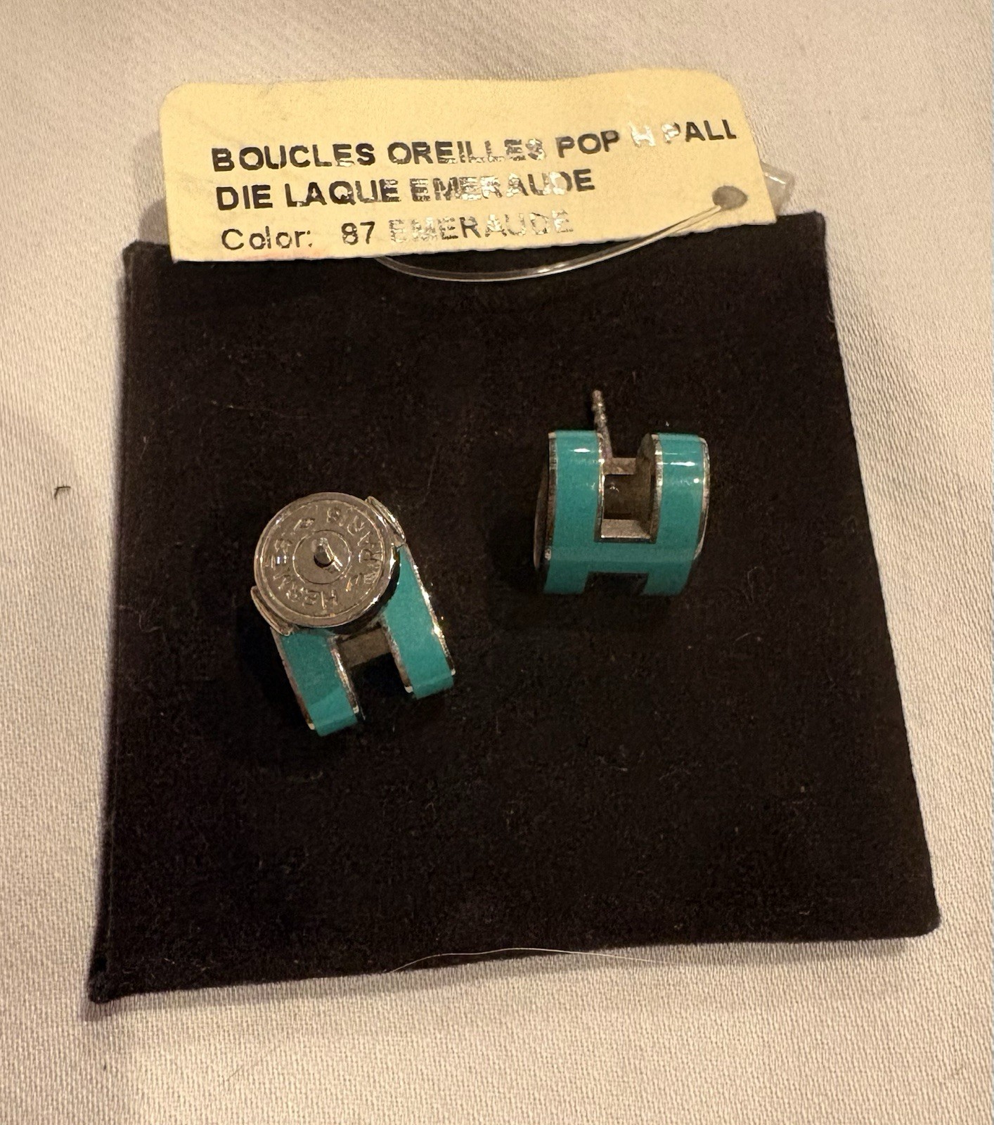 Hermes ‘Pop H’ Earrings in Emerald Green