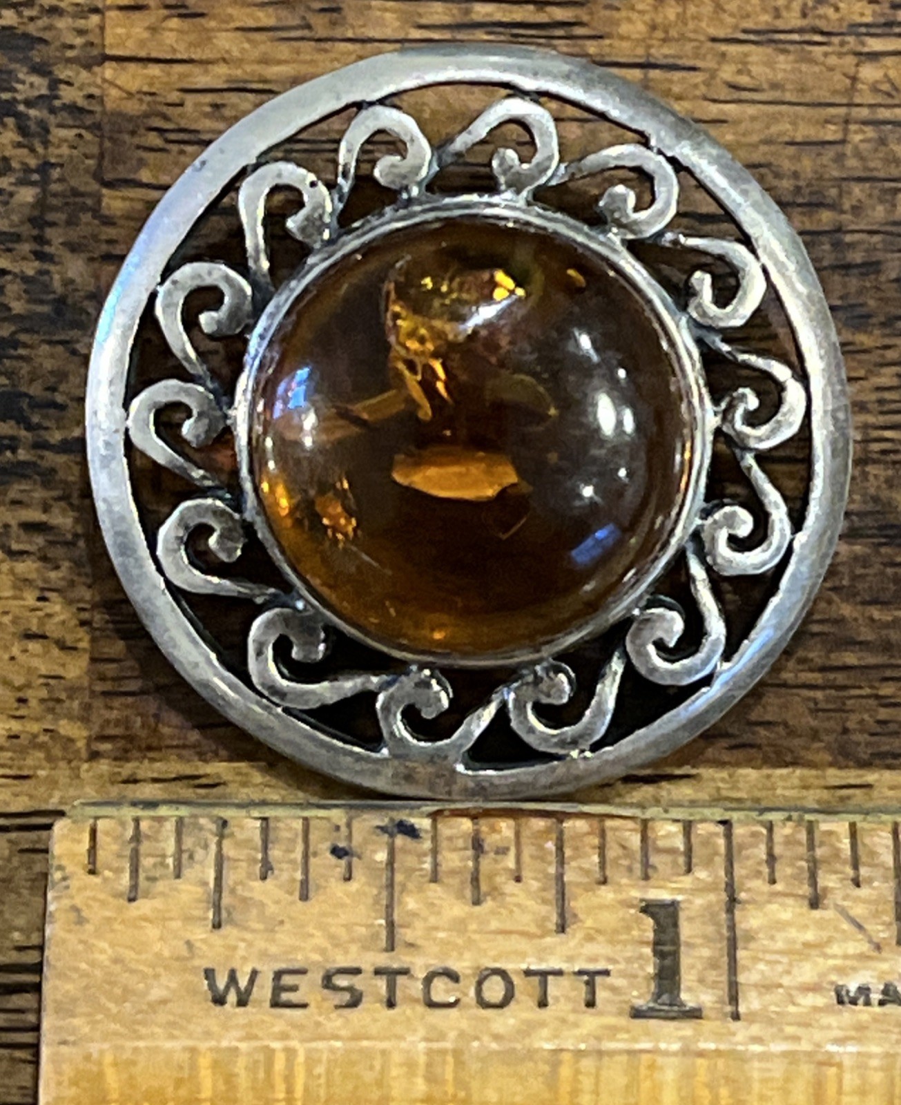 Baltic Amber Sterling Silver 925 Brooch Pin mid-20th century 1 1/8” OOMA