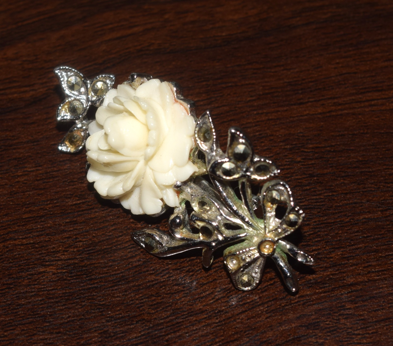 Floral Brooch Pin White Resin Rose Flower AB Rhinestone Silver Tone Unsigned