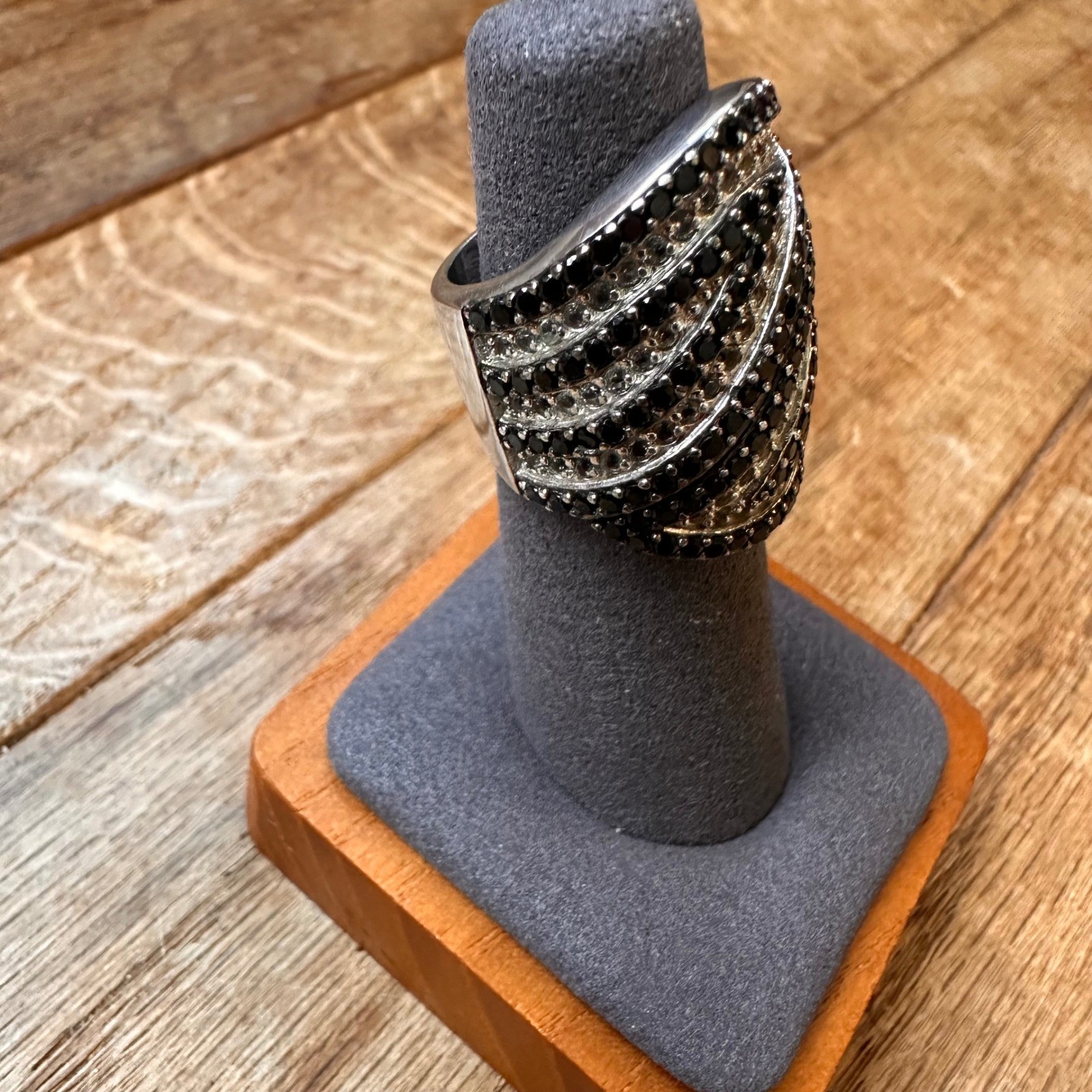 Cocktail Wide Band Ring Women Size 5.5 Pave Spinel Crystal Silver Black Modern