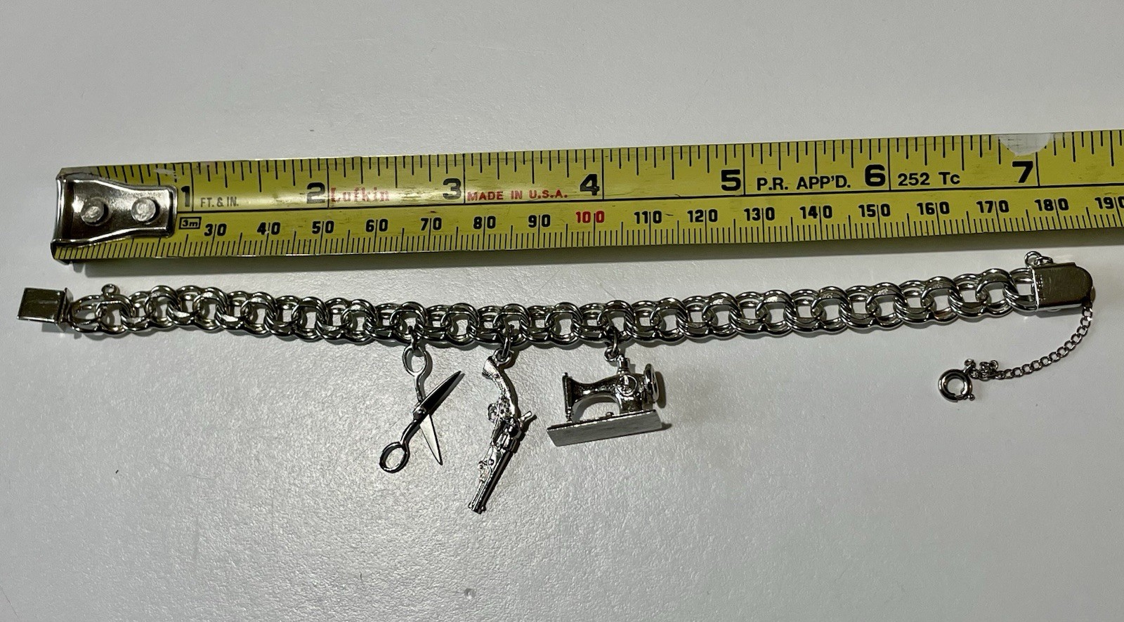 Vtg Sterling Silver Double Link Charm Bracelet 7″ 21g 1950’s Moving Scissors Gun