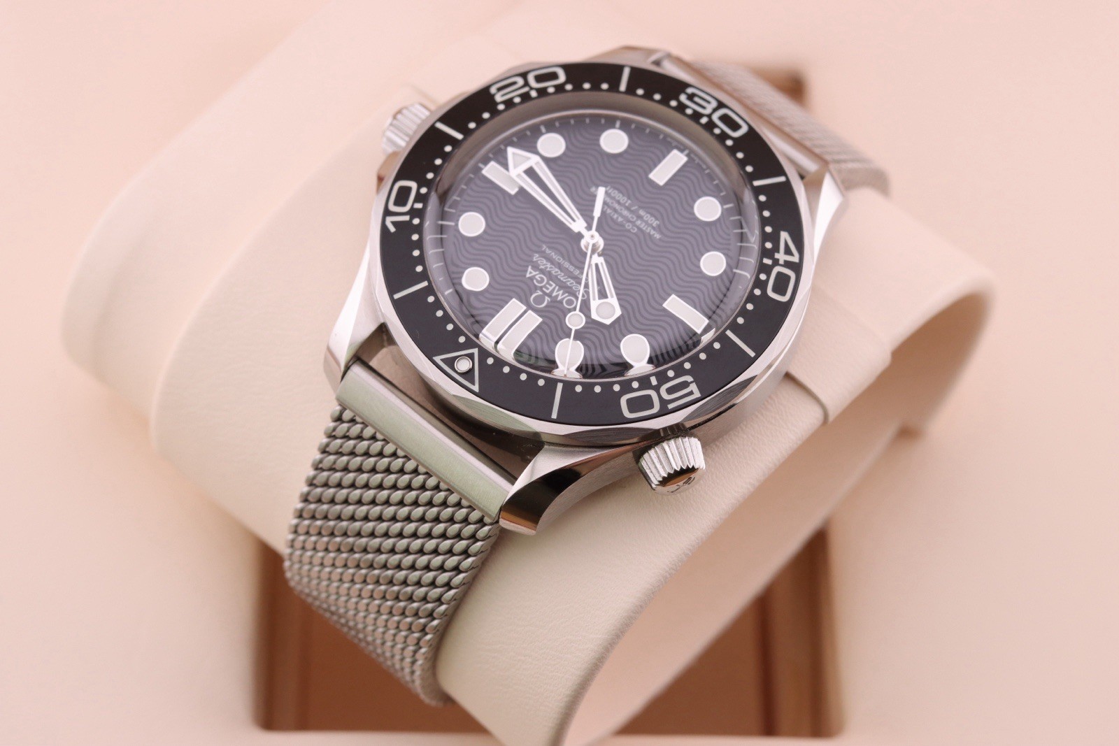 OMEGA Seamaster 300m Diver 300M 210.30.42.20.01.010 2024 Complete Set