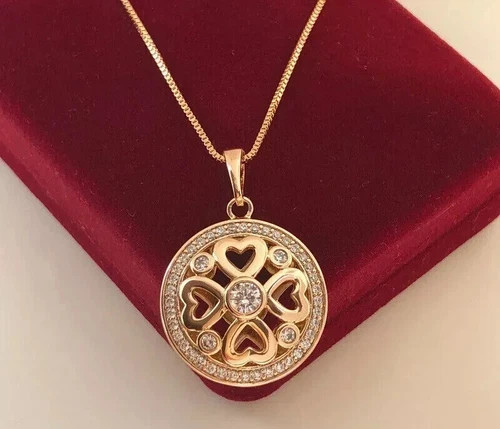 14K Yellow Gold Plated Stunning Women Pendant 2 Ct Round Cut Simulated Diamond