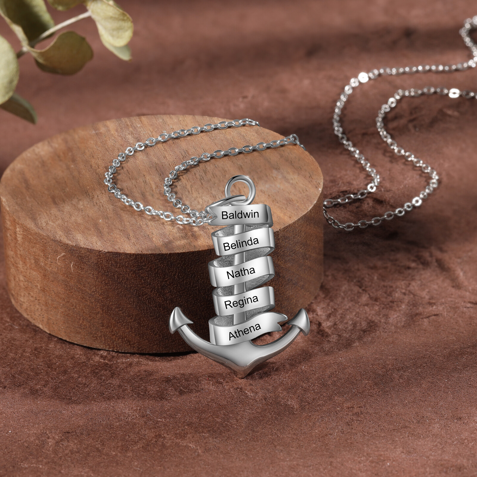 Personalized 5 Engraved Names Mother’s Necklace – Chain and Anchor Design