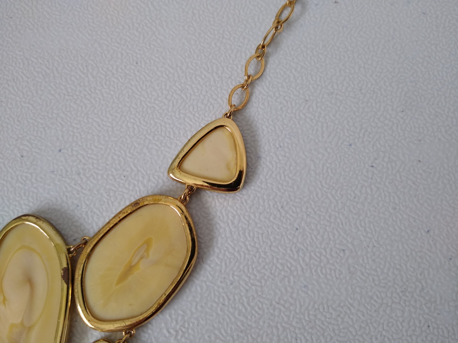 Stella Dot Necklace Fiona Bib Cream Goldtone Rhinestone Jewelry Designer Golden.