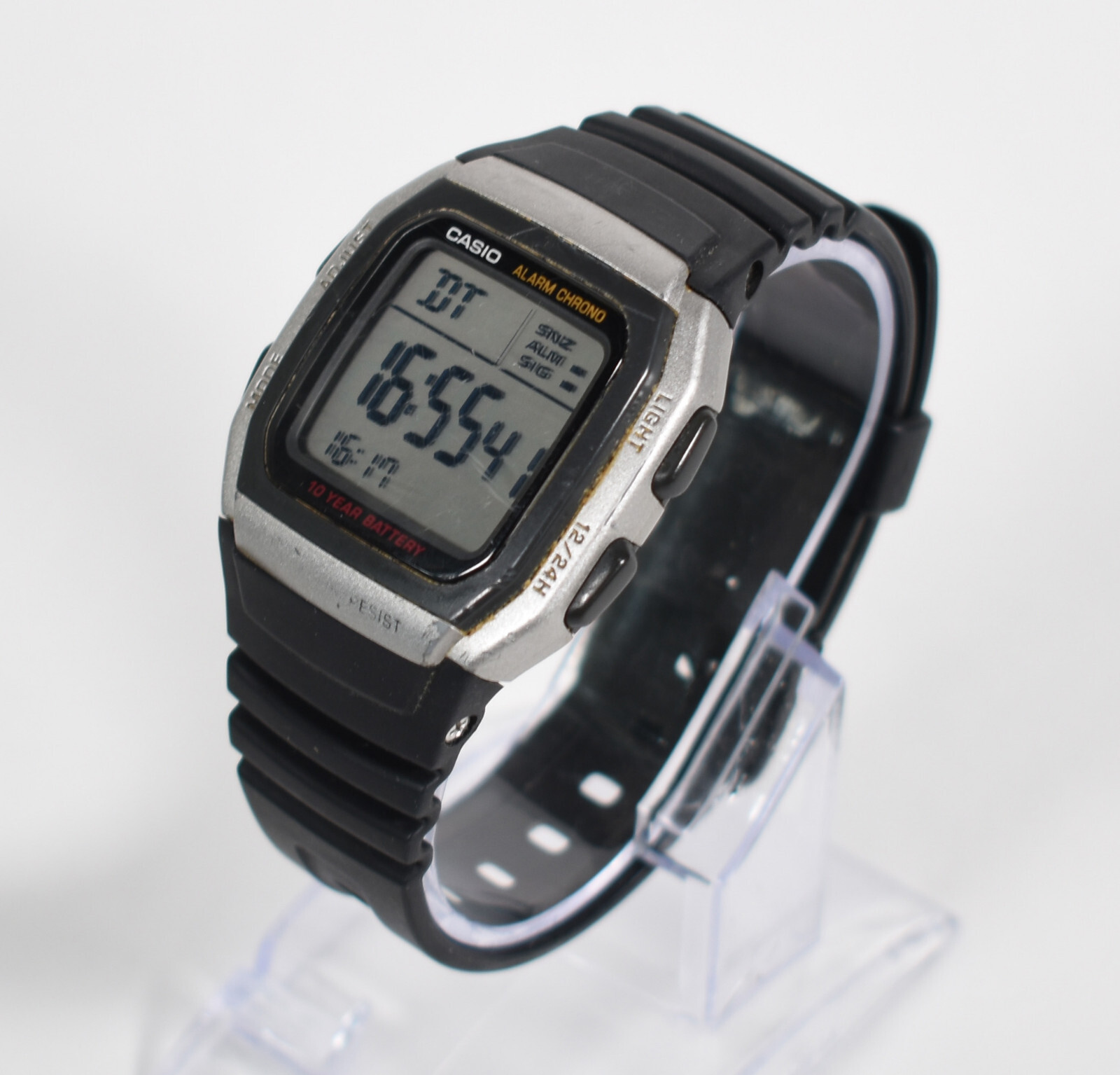 Casio Vintage Men’s Watch Digital Day Date Backlight W-96H 36mm #A044
