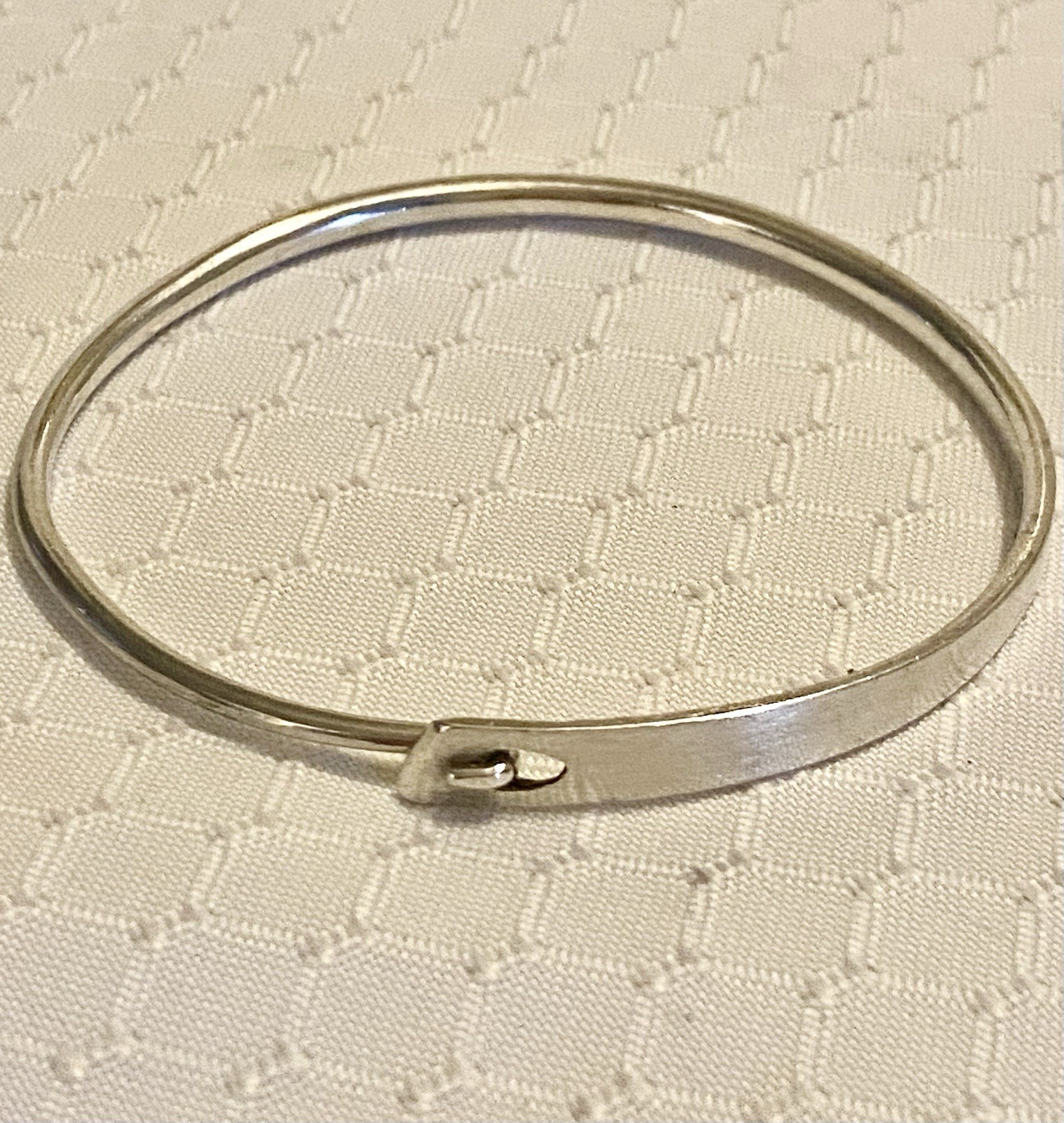 Silver Tapered Buckle Hook On Bracelet – Secure Hook If Charms Are Added 13g