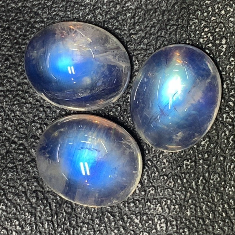 AAAAAA Quality Rainbow Moonstone Blue Fire Oval Shape Cabochon Size 10X12 MM