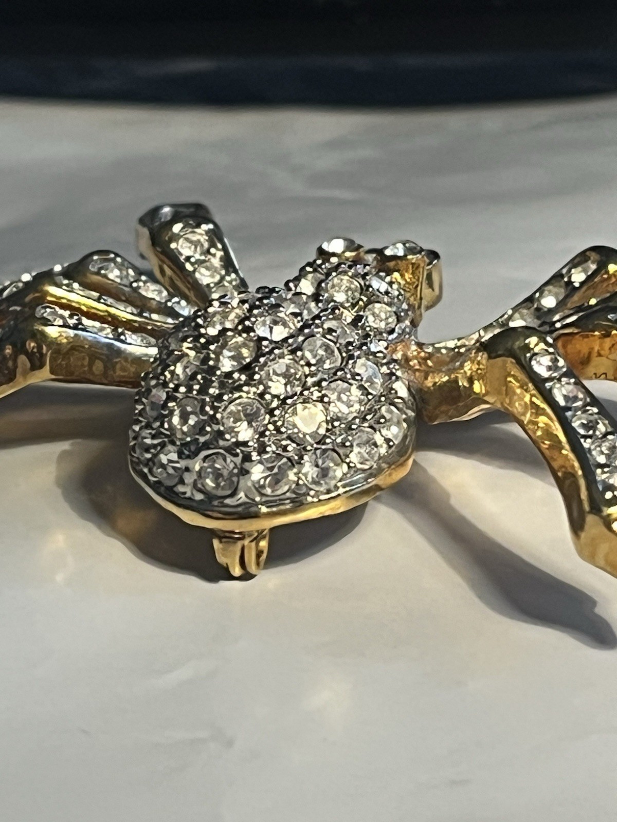 Vintage Spider Brooch Pin Gold Tone Clear Pavé Rhinestone Metal Animals & Insect