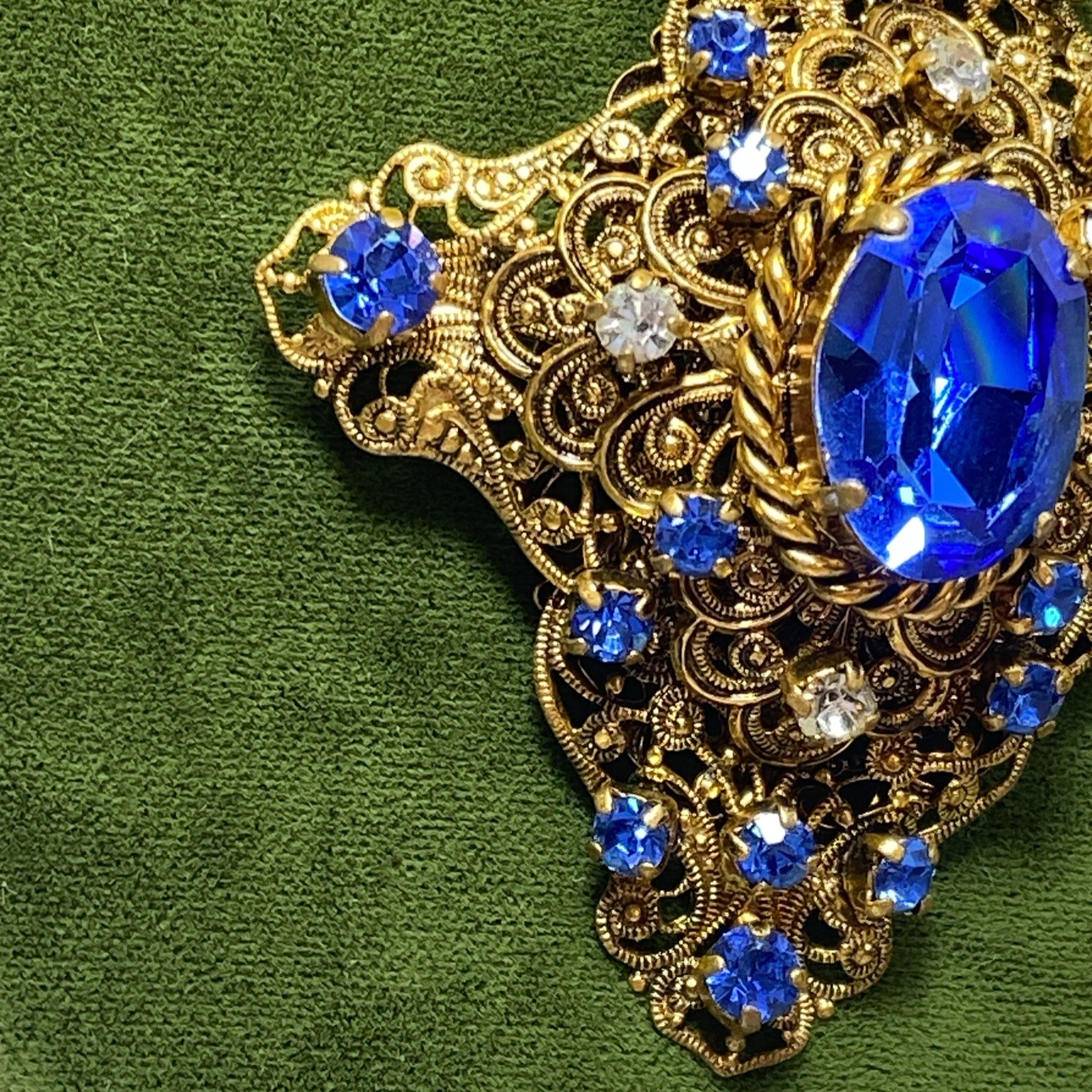 VTG West Germany Blue Rhinestone Filigree Pendant 26″ Necklace 3.25″ Czech Glass