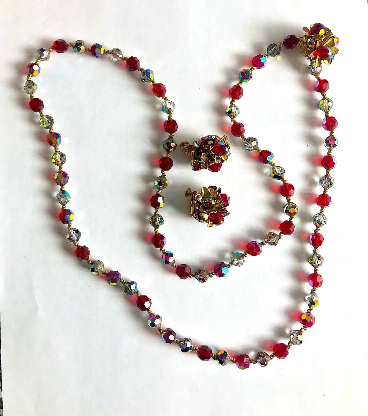 Vendome Signed Beaded Necklace And Matching Clip On Earrings Red Iridescent