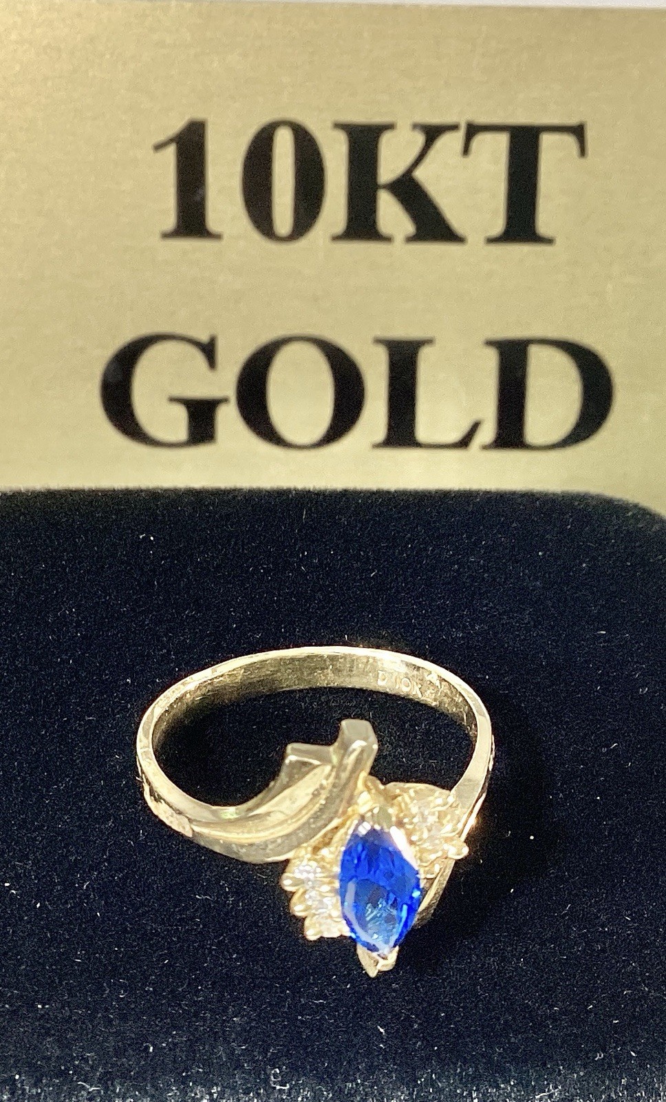 New 10KT stamped yellow gold marquise September birthstone ring women size 8.25