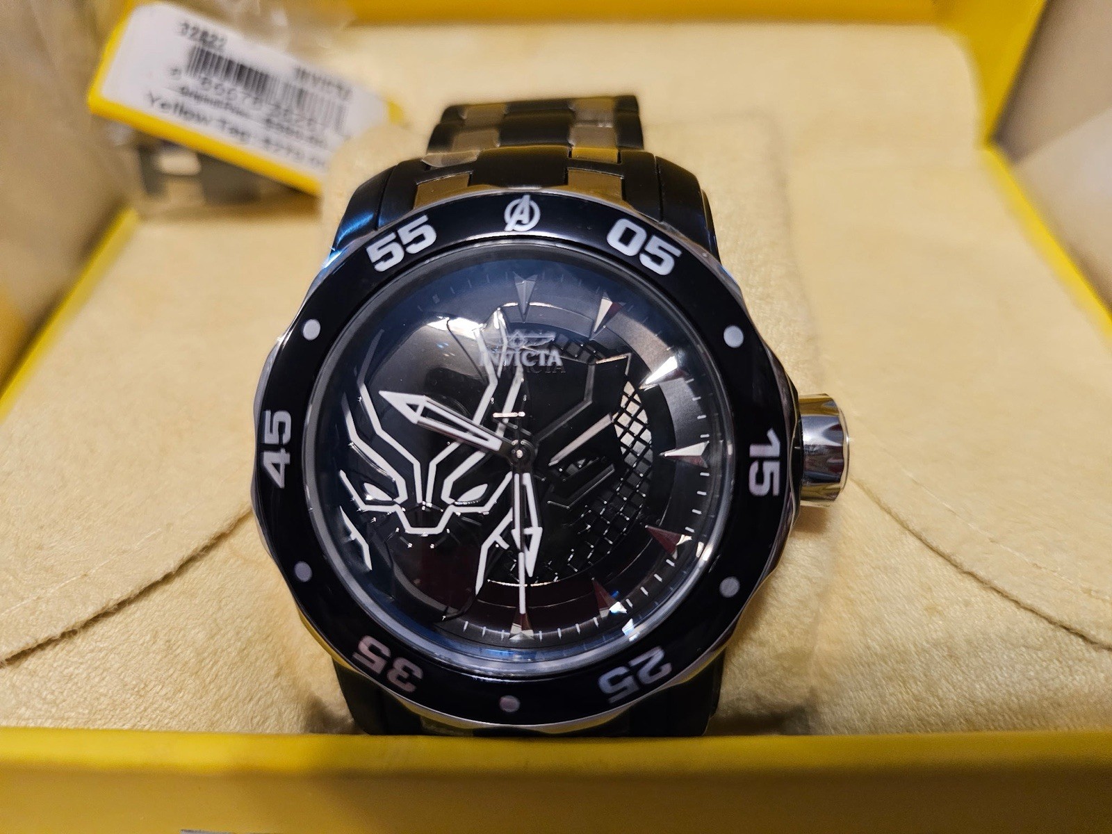 INVICTA Marvel Black Panther Pro diver Men’s Watch