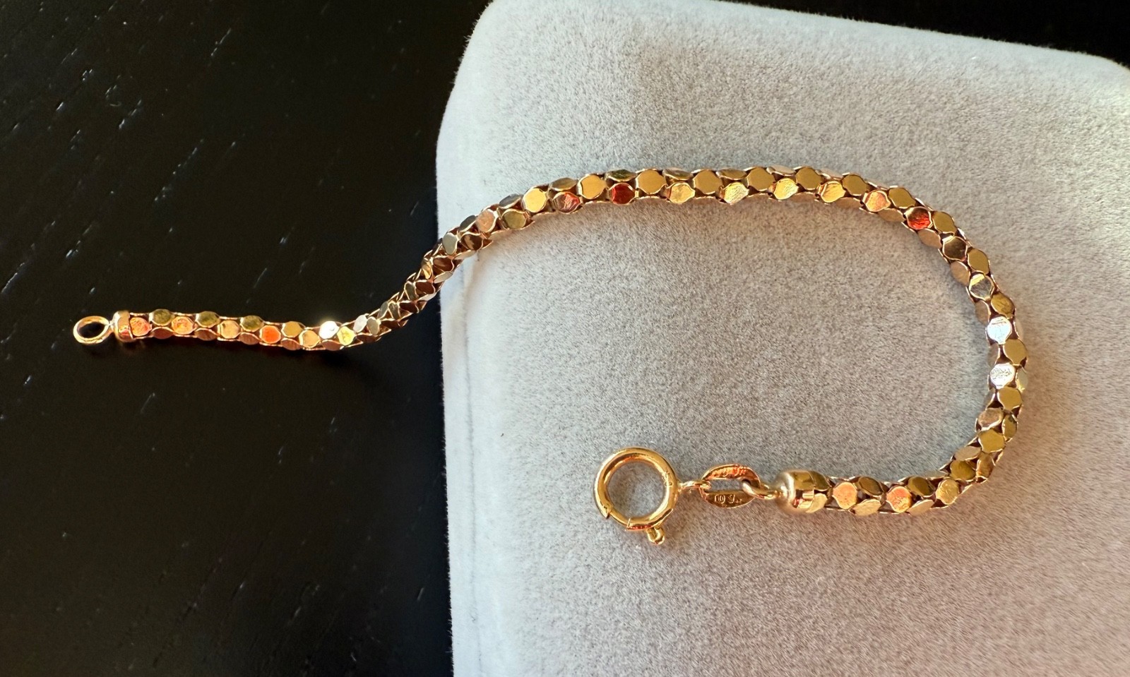 18K Yellow Gold Italy Fancy Chain Bracelet 5g. Length 17.5cm