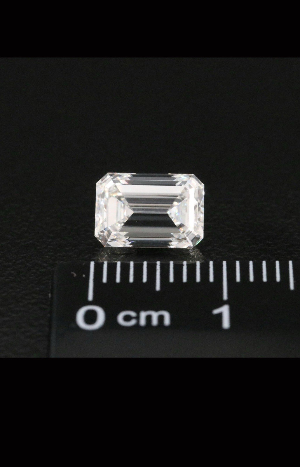 Loose 1.87 CT Lab Grown Diamond With IGI Report