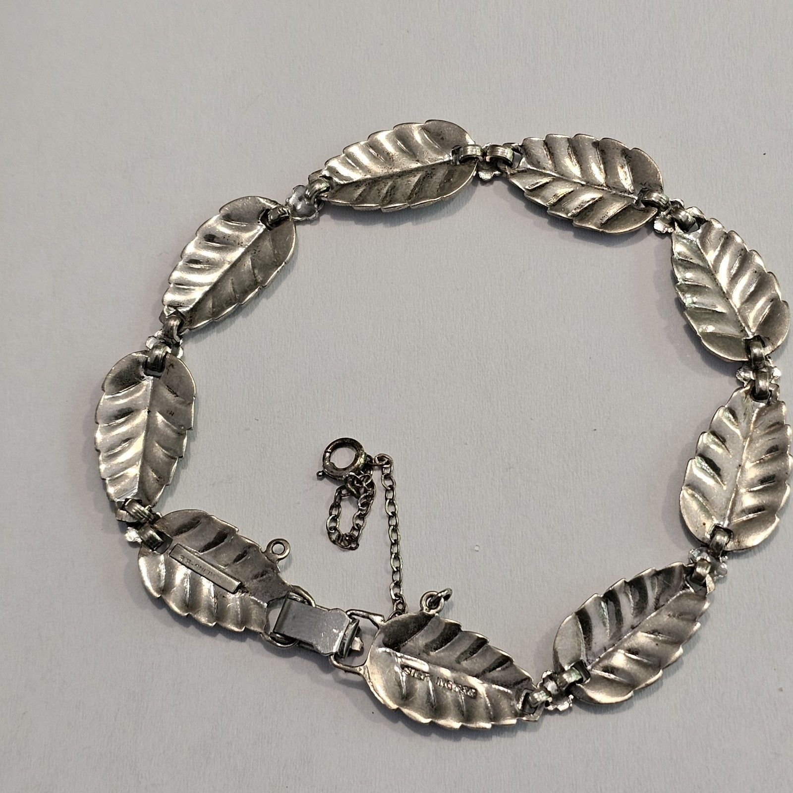 Vintage Signed B.B. Sterling Leaf Design Bracelet with Marcasite Stones 7 5/8″