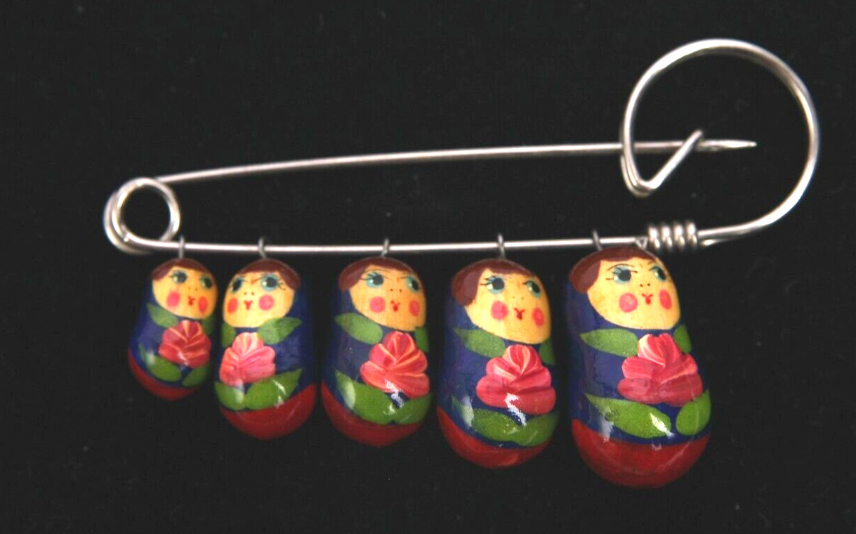 VTG Russian Matryoshka Family Nesting Doll Brooch Pin Blue Roses – Mother’s Day
