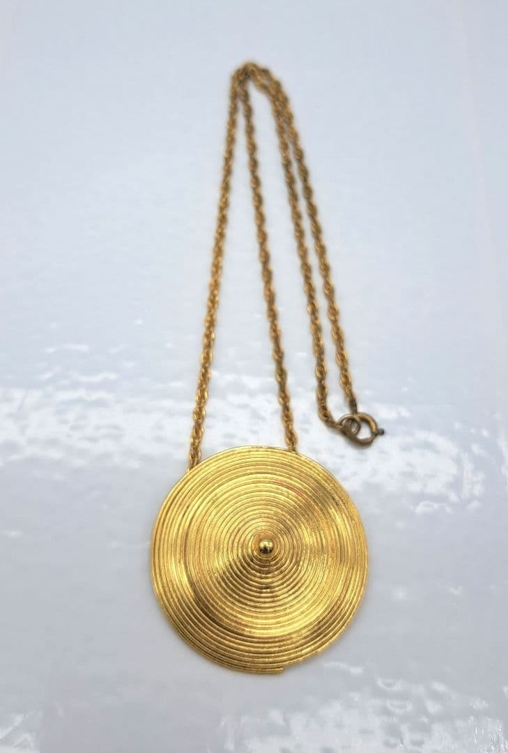 LANVIN PARIS Vintage Gold color Necklace Cone type