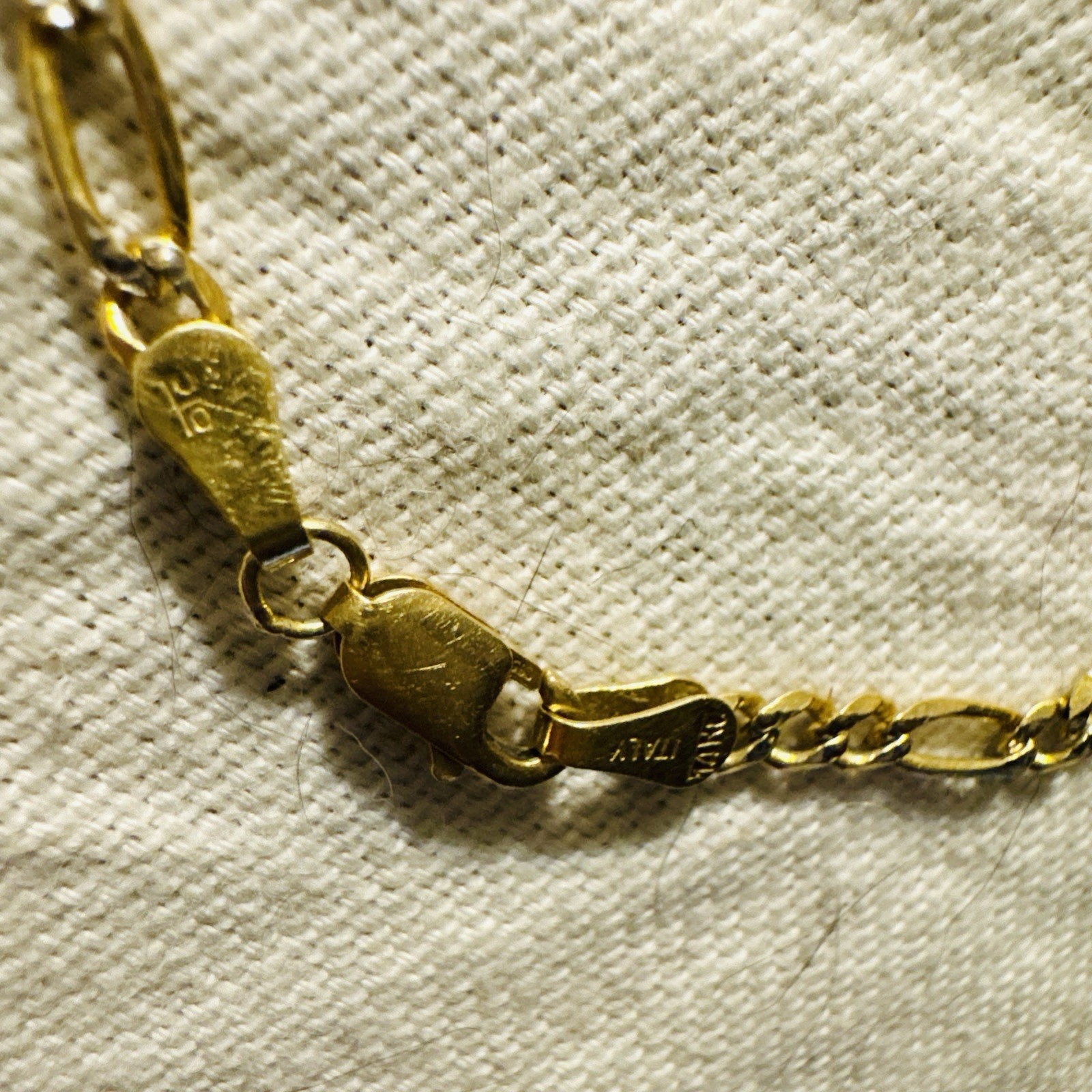 Vintage 14K Yellow Gold Figaro Link Bracelet 7 1/8″ Italy 3.24g