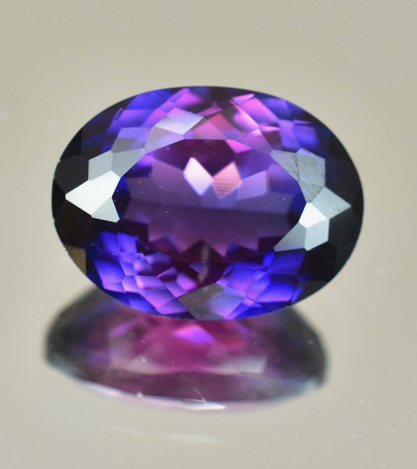 Flawless Natural Purple-Blue Tanzanite 28.80 Ct Oval IF Certified Loose Gemstone
