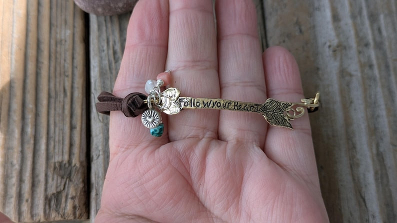 GOLD BRONZE ARROW FOLLOW YOUR HEART BRACELET, ARTISAN HEART THEME JEWELRY