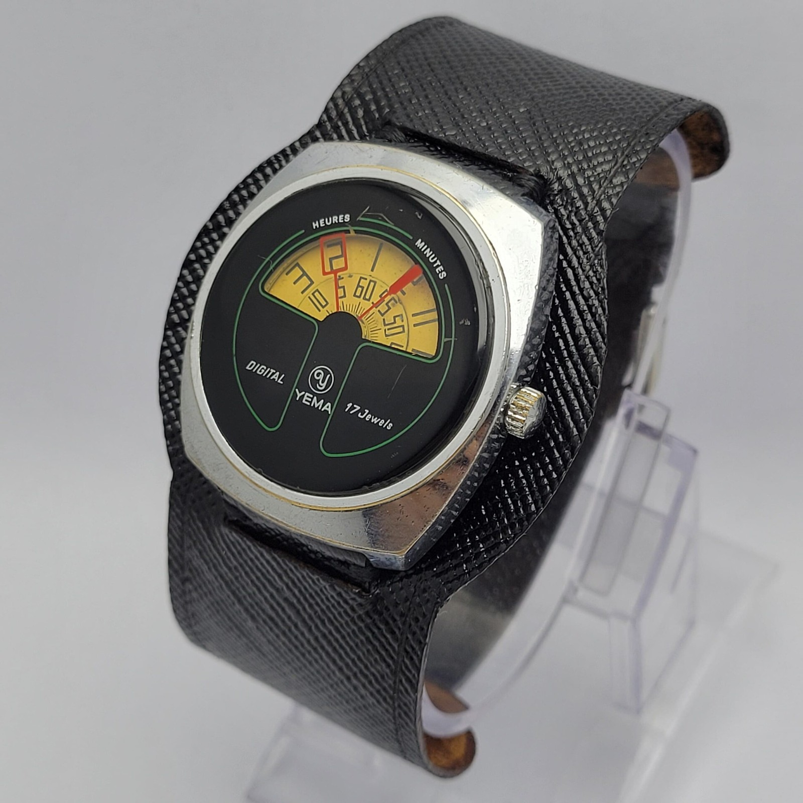 Yema Digital Jump Hour 36801 Hand Winding Vintage Men’s Watch