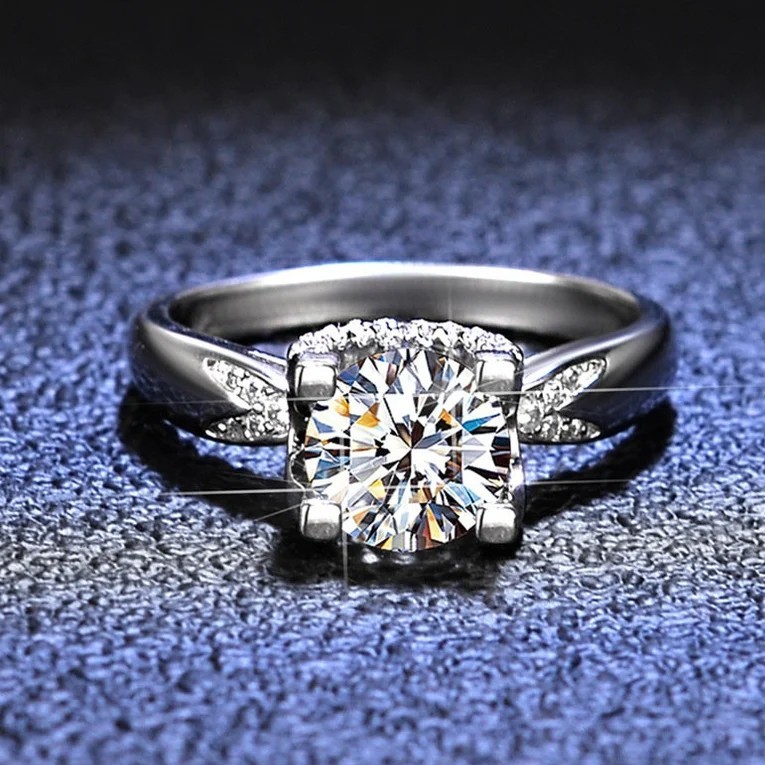 2.50 Ct Round Cut White Treated Diamond Solitaire Engagement Ring 925 Silver