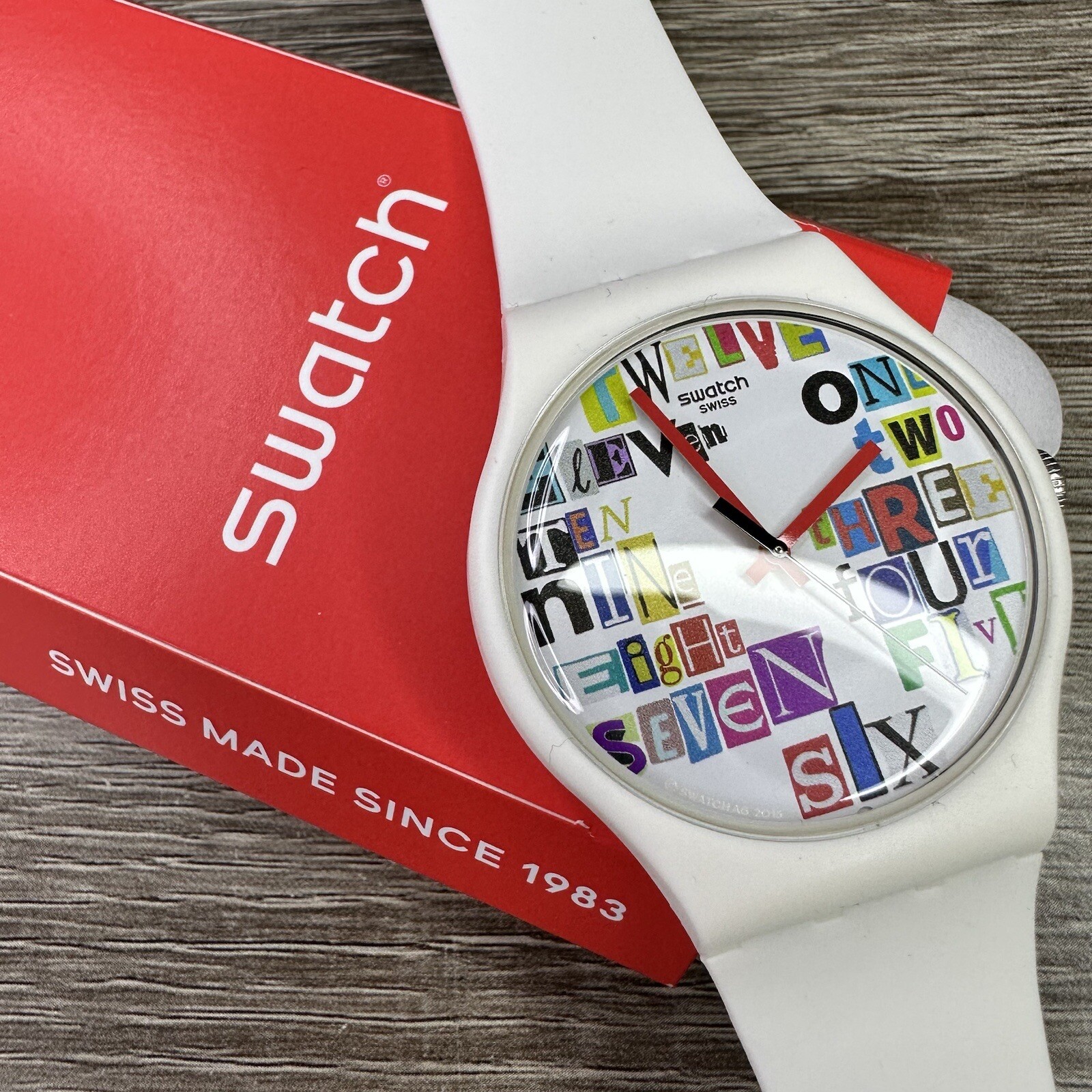 NEW✅LIMITED EDITION✅ Swatch MULTI COLLAGE White Fun 41mm Watch SUOW132