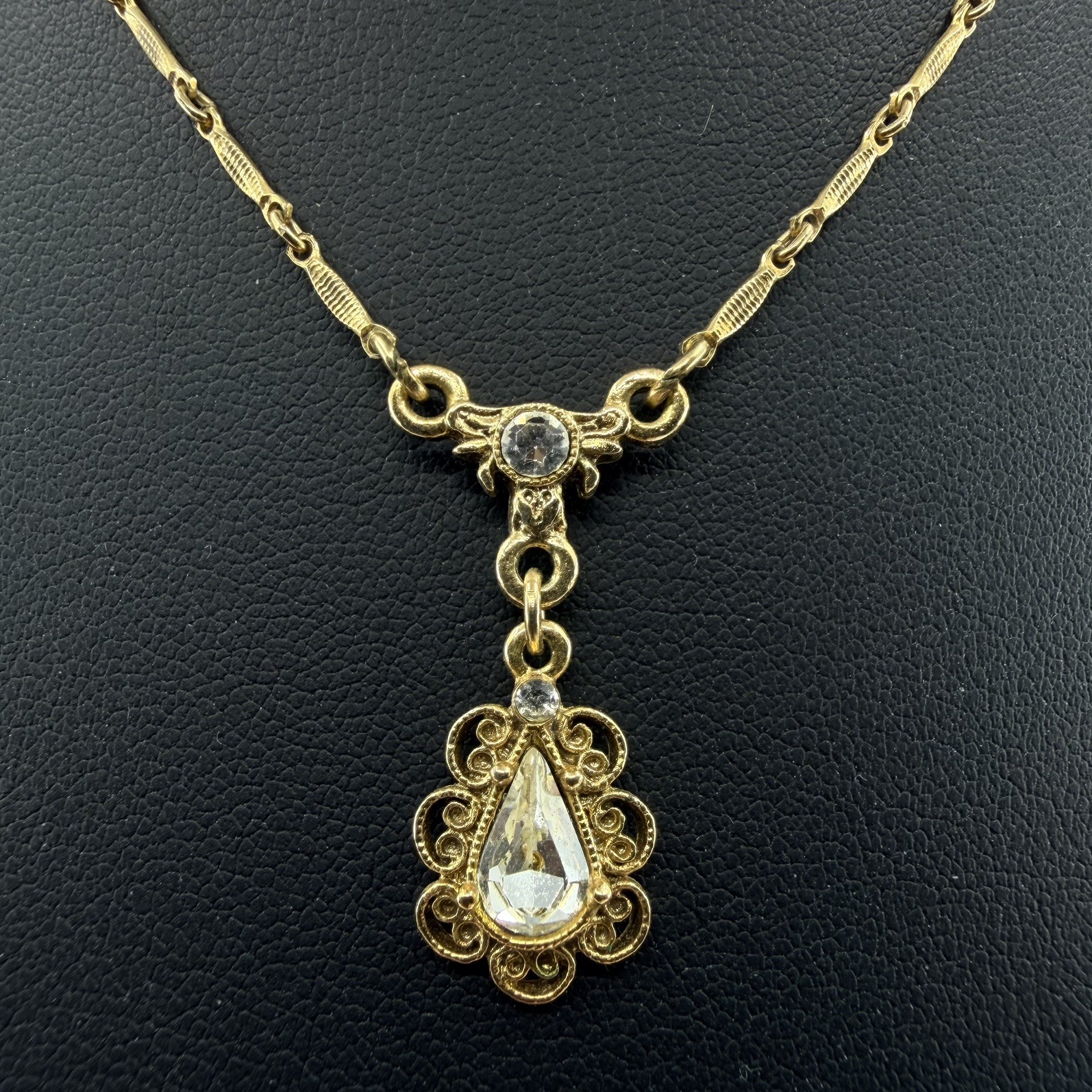1928 Victorian Inspired Crystal Y Drop Necklace Costume Jewelry 15”