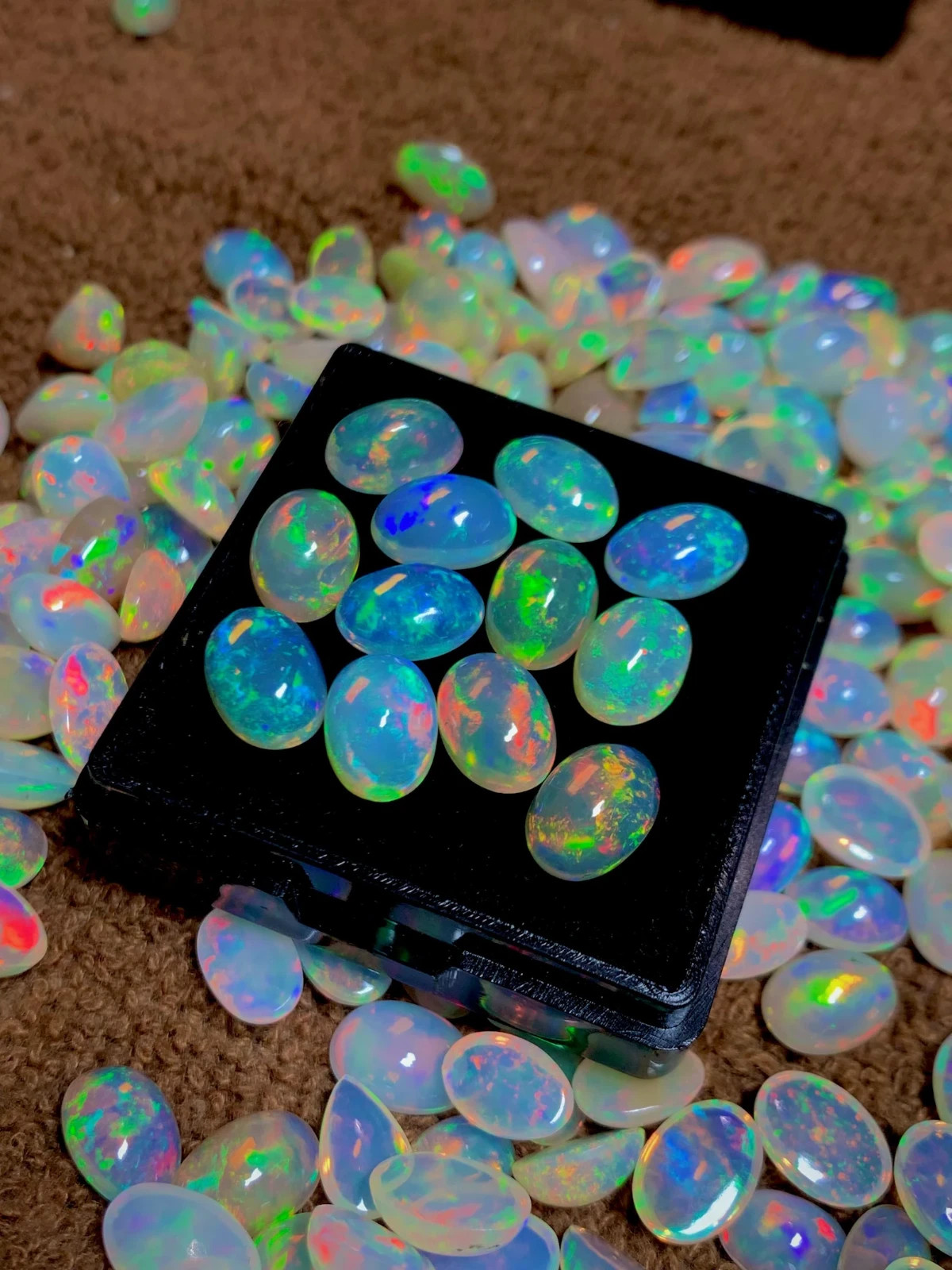 10 Pieces Lot Natural Ethiopian Opal Oval Cabochon Welo Multi Fire Opals 7×5 mm