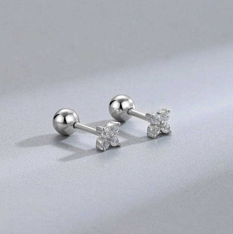 1 Pair Heart Stud Earrings for Women Hypoallergenic Screw Back Cartilage Jewelry