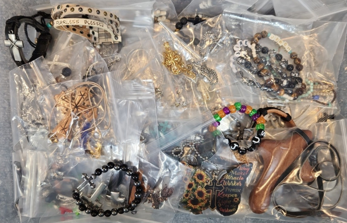 Jewelry Wearable Christian Collection 5 Lbs Lot # 712 See Description