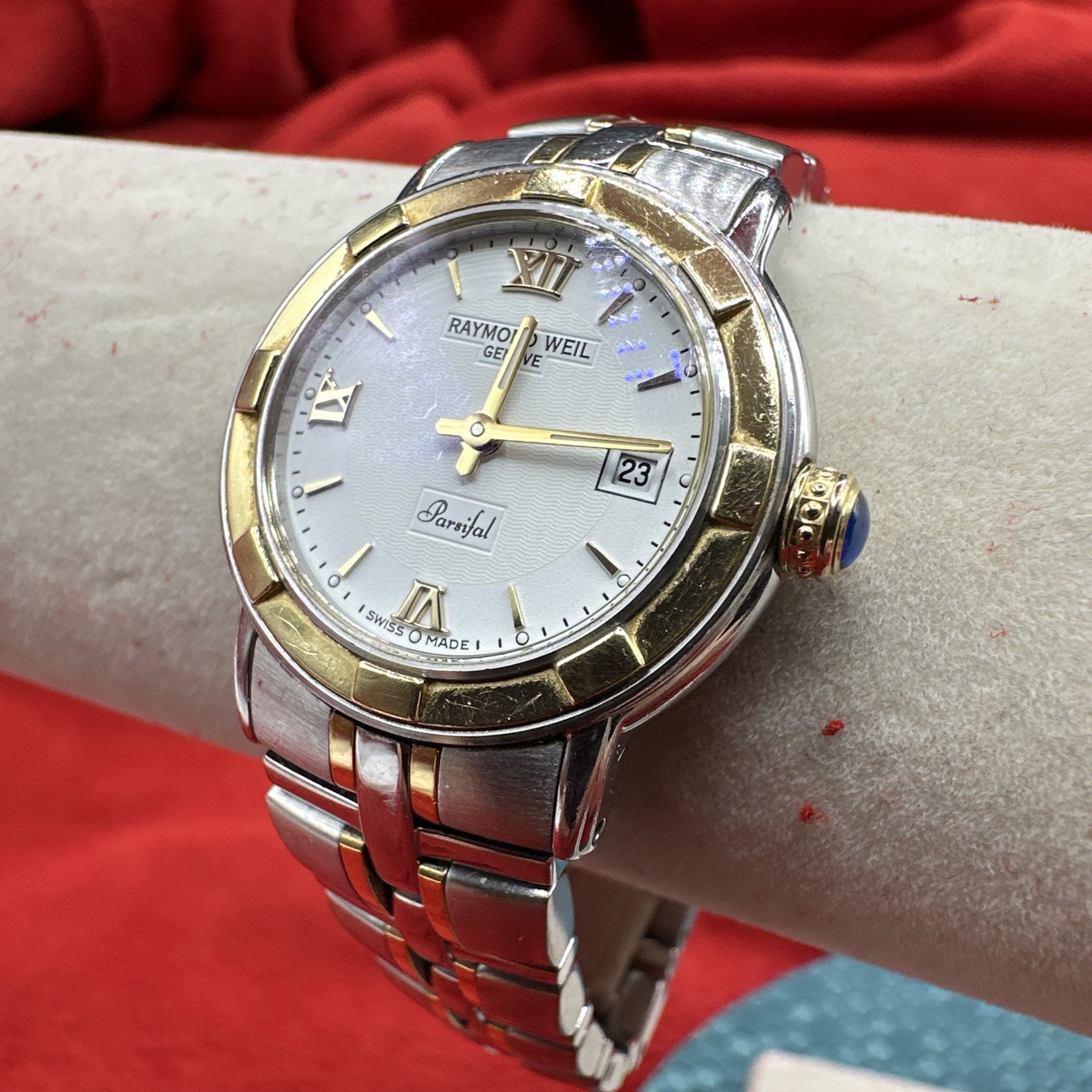 Raymond Weil Parsifal Ladies Wristwatch. #9440 V382957. Swiss made. See pics.