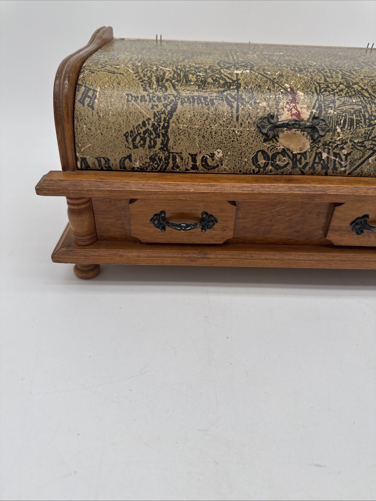 Wooden Old World Map Jewelry Box Approx 11’x8″ Hinged Top and 1 Drawer