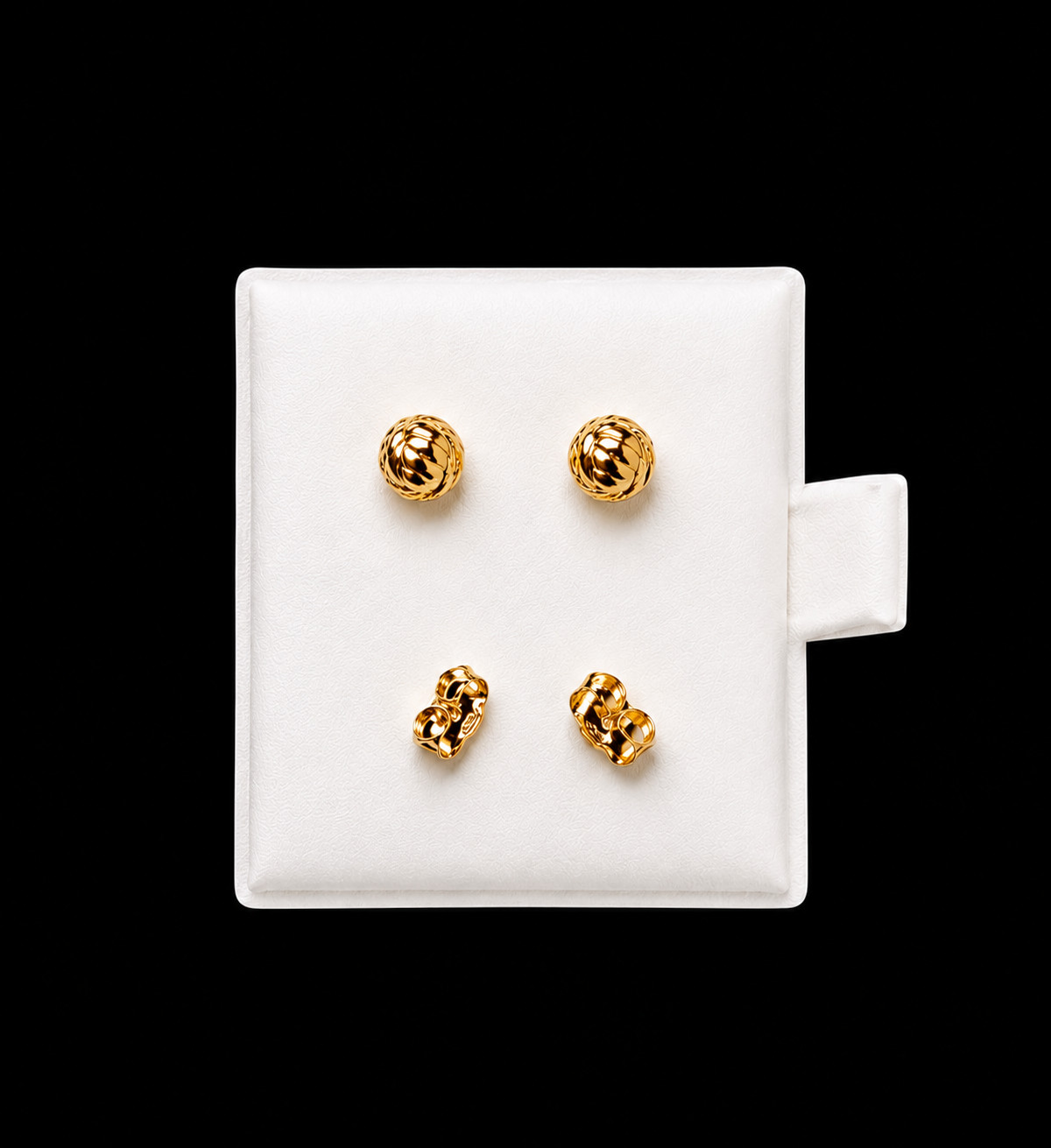 Set de 5 pares de aretes de mujer en oro laminado en 14 k