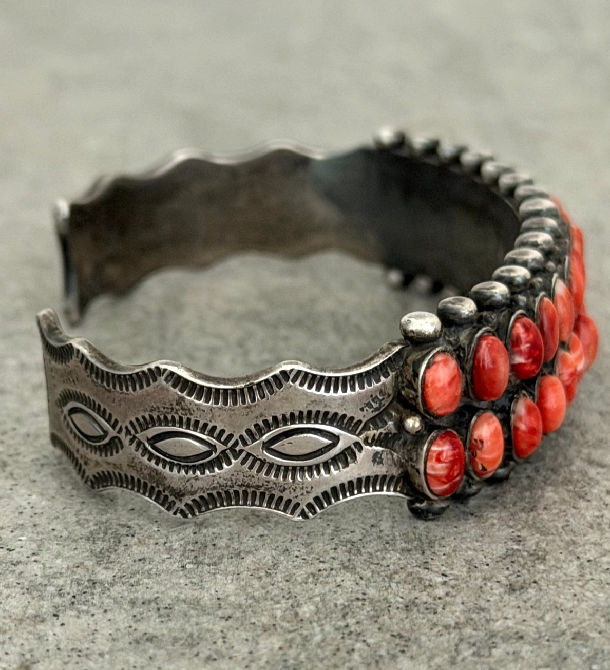 Native American Navajo Orange Red Spiny Oyster Sterling Bracelet 50g 7.25 in
