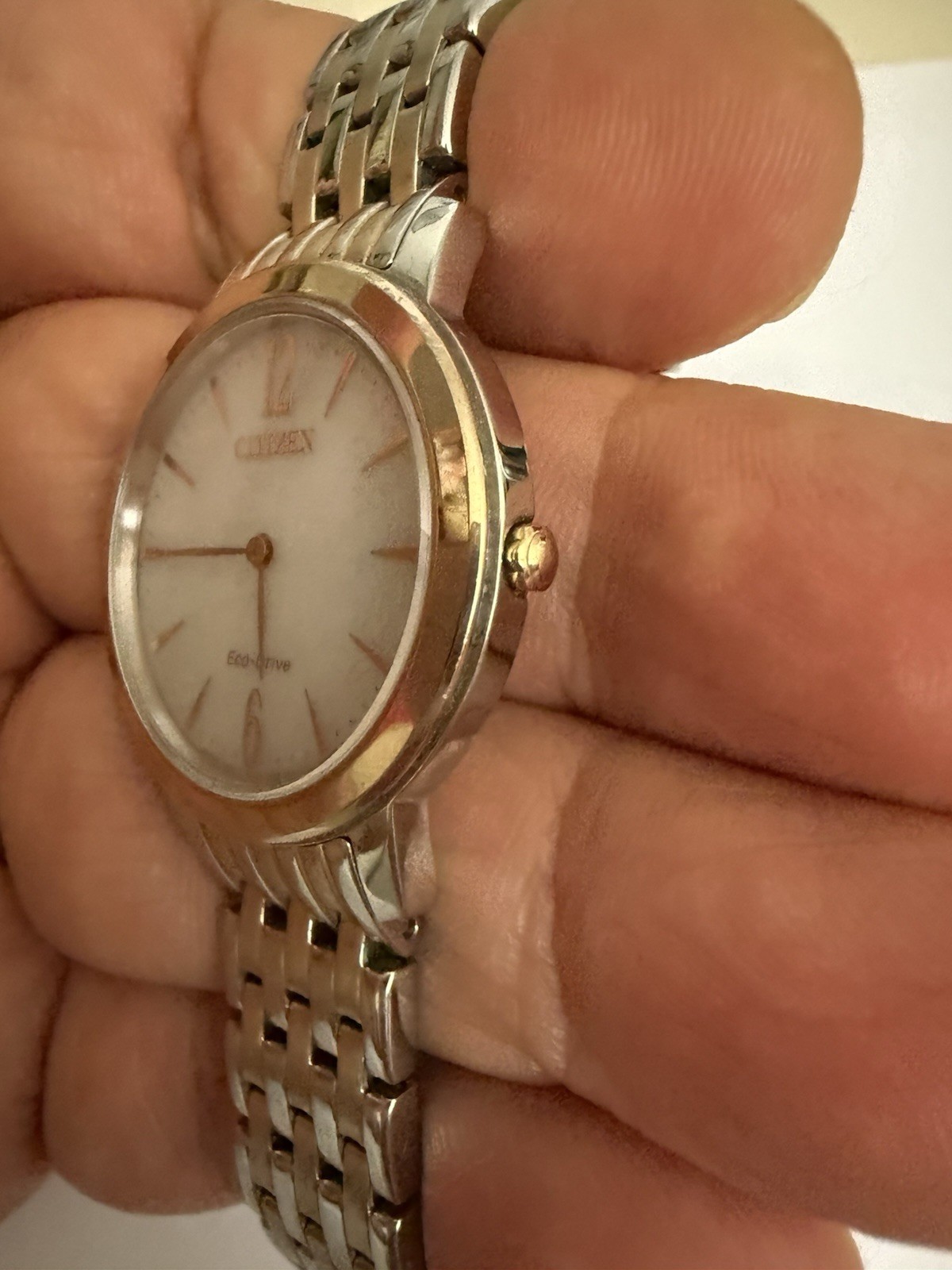 Citizen Eco-Drive Analog Watch 29.61mm Bicolor White Dial