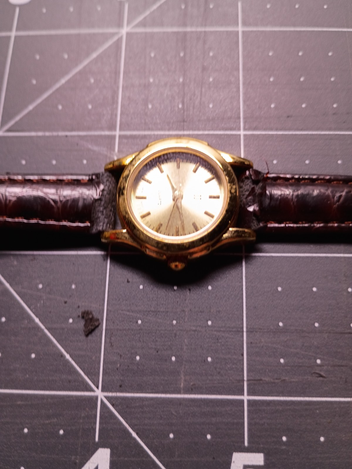 VINTAGE RARE ADVERTISING OF “JJ” GOLD PLATED Ladies/Unisex QUARTZ NEEDS A STRAP!