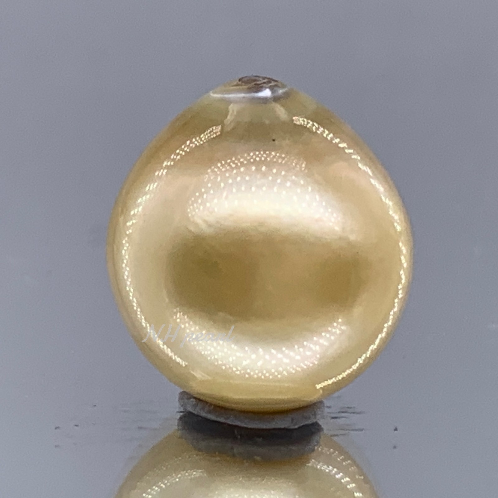 South Sea Pearl Near round 12mm x 13.4mm Lombok Indonesia 2.66g undrilled