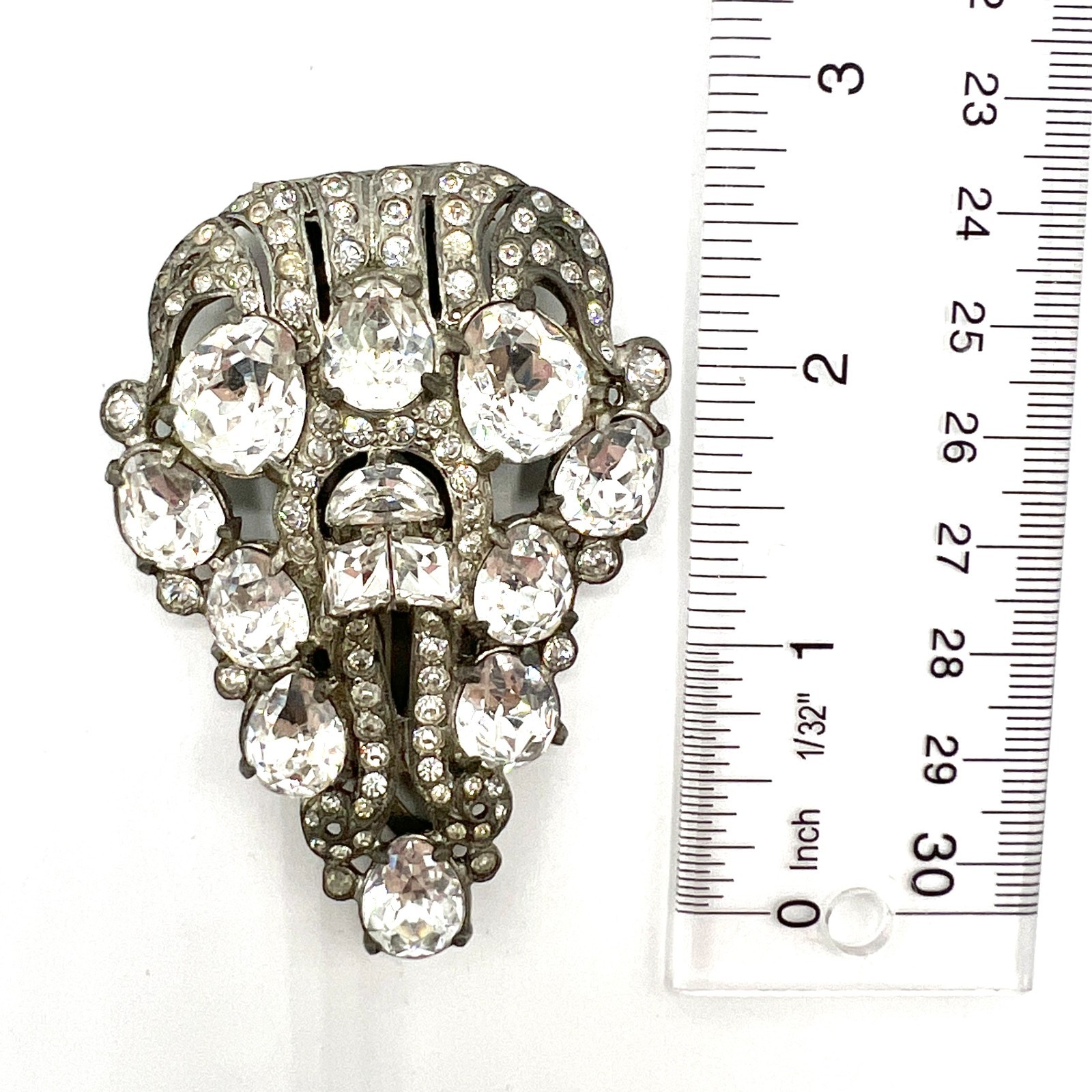 Fantastic Vintage Signed Eisenberg Original Art Deco Rhinestone dress clip