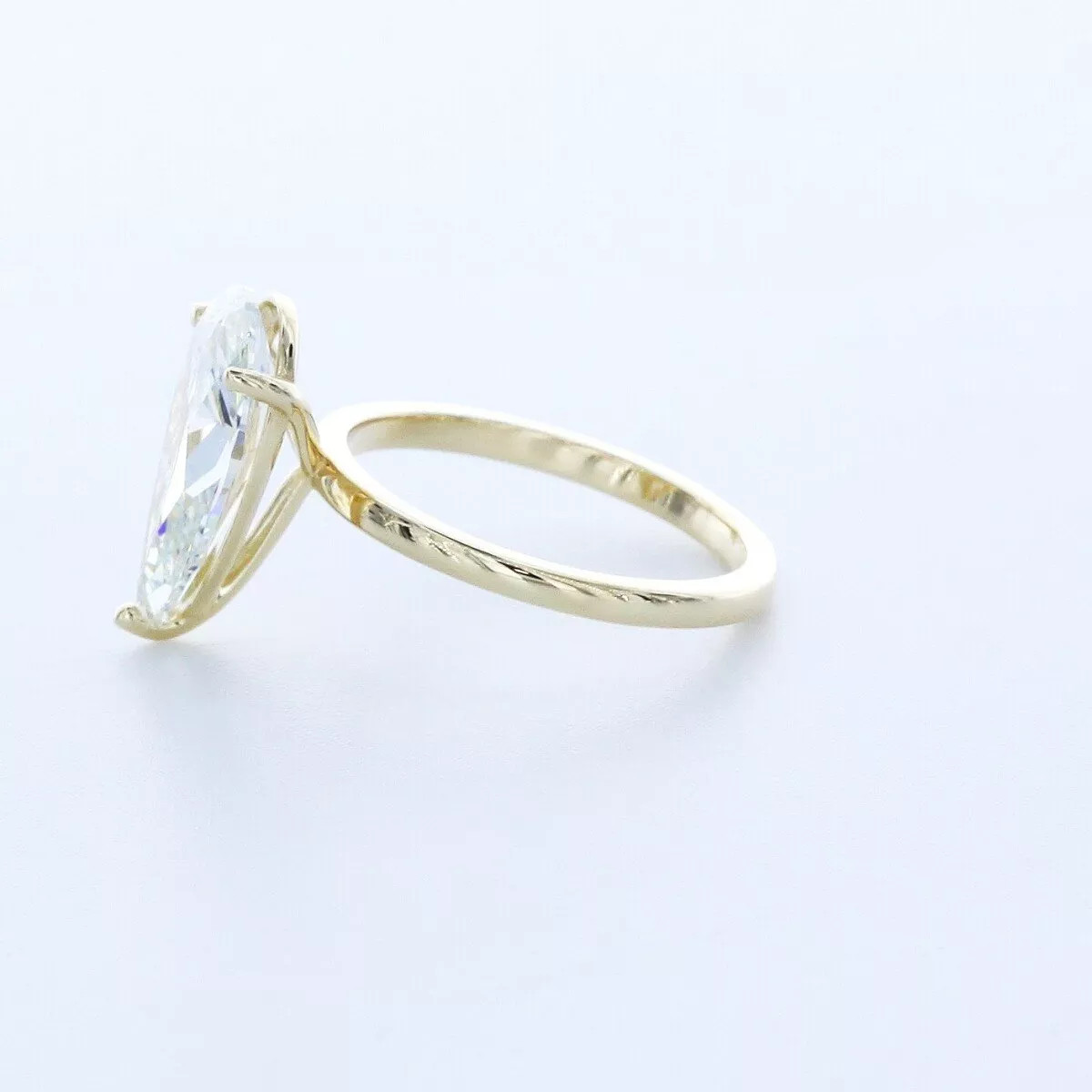Solitaire Engagement Ring Petite 14K Gold 2.78 CT Pear Lab-Grown Diamond H VS1