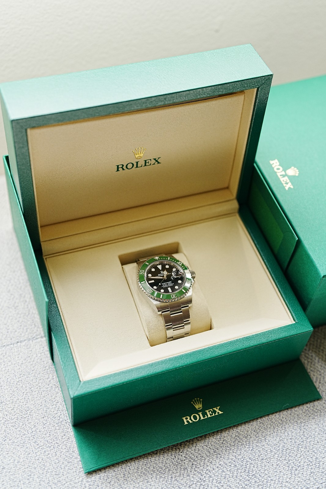 Rolex Submariner Date Starbucks 2026 – 126610LV | Unworn Full Set – 41 MM