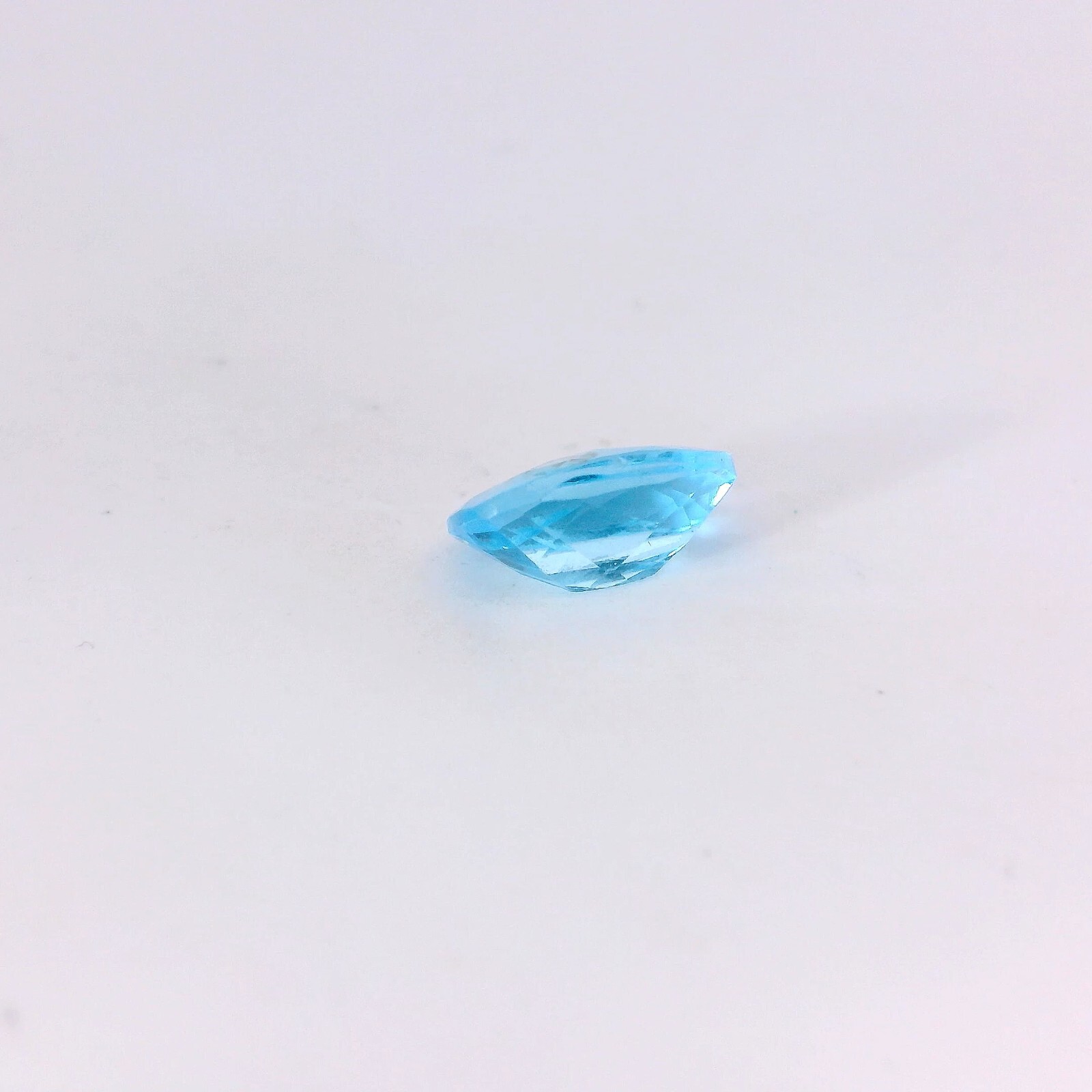 1.64ct Loose Rose Cut Emerald Swiss Topaz 8.0 x 6.0 x 4.1mm