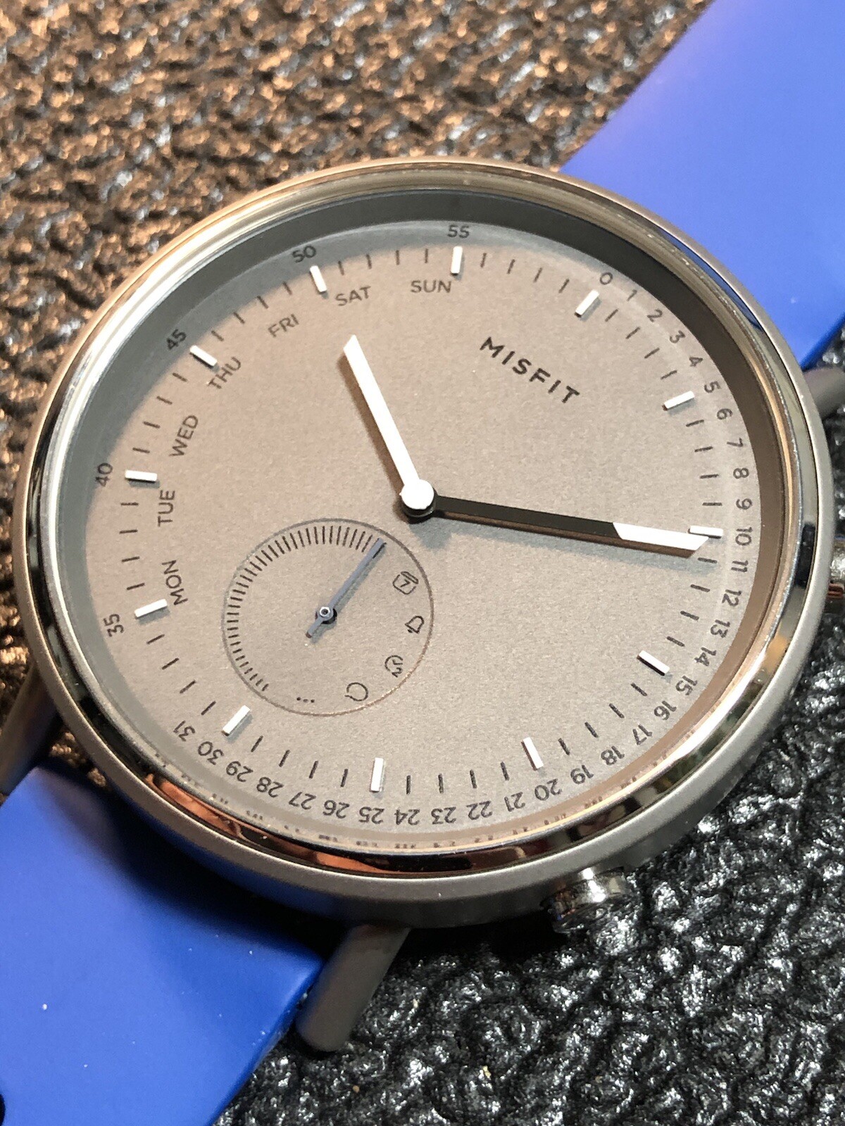 Misfit Command Stainless Steel Hybrid Smartwatch MIS5028H Hands Move – UNTESTED