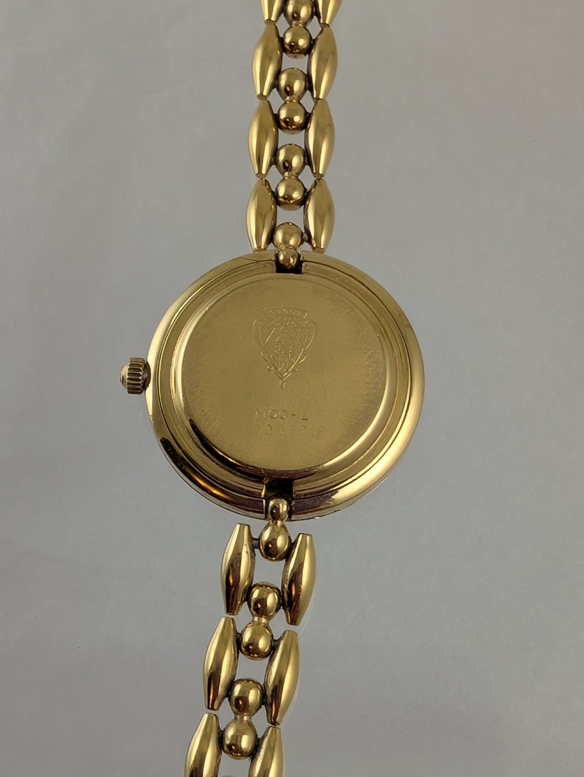 AUTHENTIC GUCCI 1100 L BEZEL RICE LINK WATCH w/ 6 Bezels/ EXCELLENT