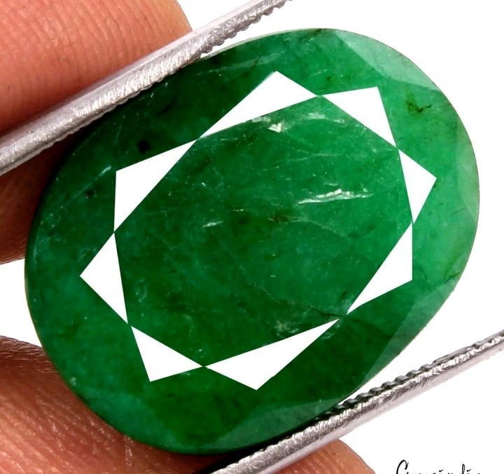 Large Natural Zambian Emerald Oval Cut Faceted Loose Gem ($300 Valuation) Estate
