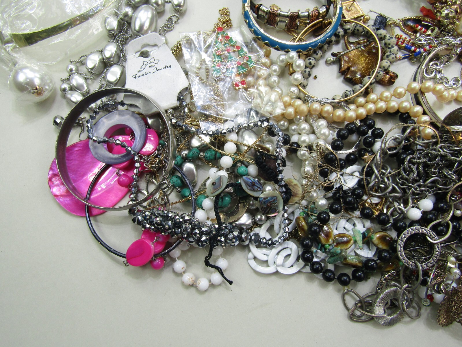 Jewelry Necklaces Earrings Studs Hoops Dangle Rings Bracelets Pins Mixed Lot